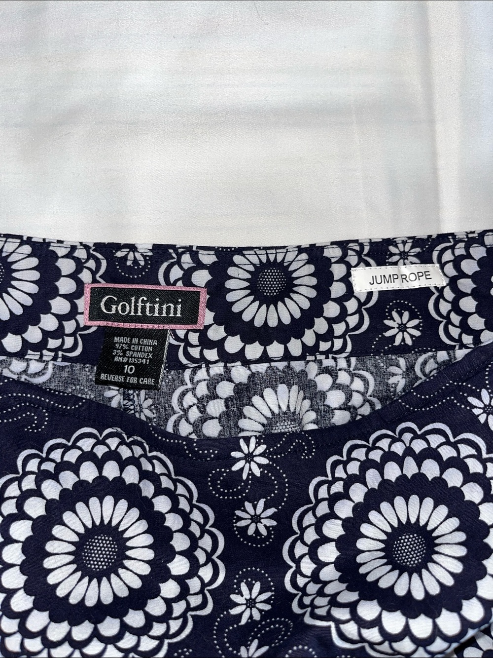 Golftini Jump Rope Blue and White Scalloped  Hem Skort 10 - Picture 2 of 7